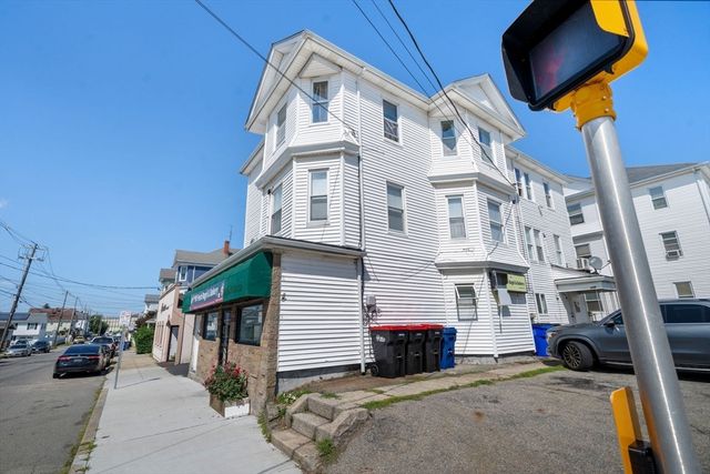 248-250 Jefferson St, Fall River, MA 02721