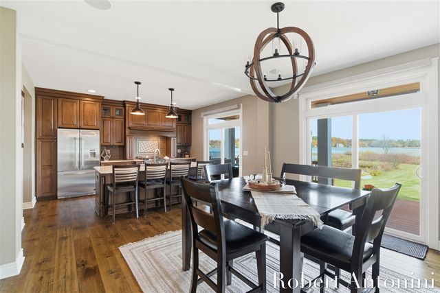 250 Shore Drive, Wayland, MI 49348