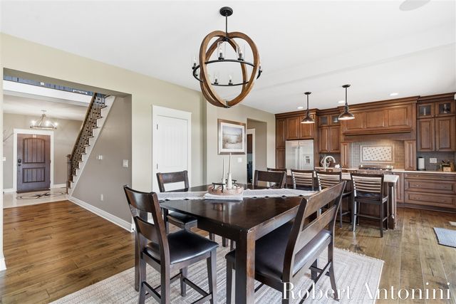 250 Shore Drive, Wayland, MI 49348