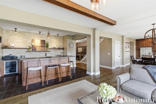 250 Shore Drive, Wayland, MI 49348