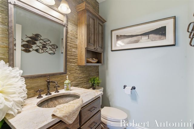 250 Shore Drive, Wayland, MI 49348