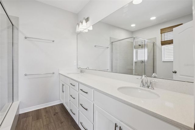 15883 TOLLINGTON ALLEY, Winter Garden, FL 34787