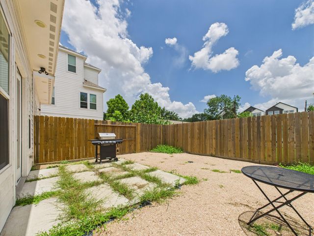4306 Idaho Street, Houston, TX 77021