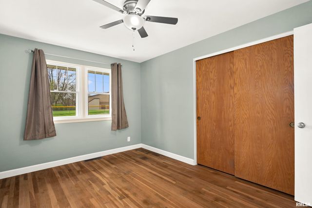 1705 W LAKE Avenue, Peoria, IL 61614