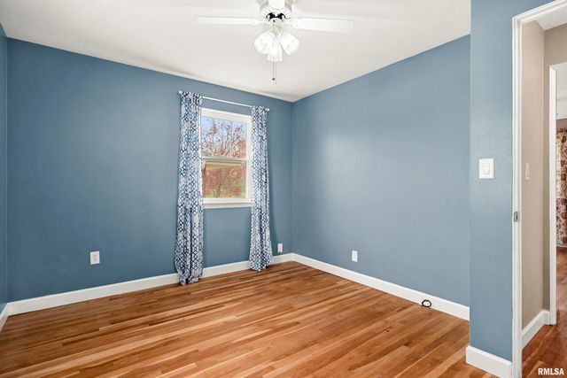 1705 W LAKE Avenue, Peoria, IL 61614