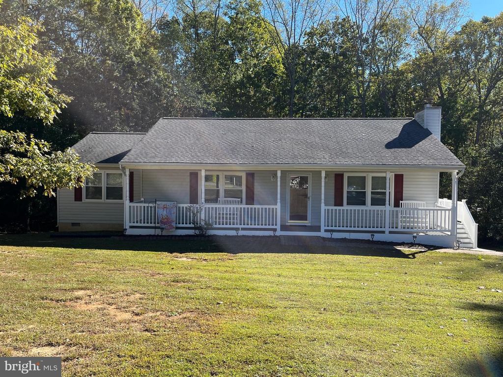 1 MUSTANG CT, Spotsylvania, VA 22551