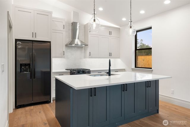 11 Dover Lane, Sequim, WA 98382