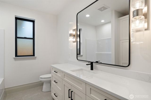 11 Dover Lane, Sequim, WA 98382