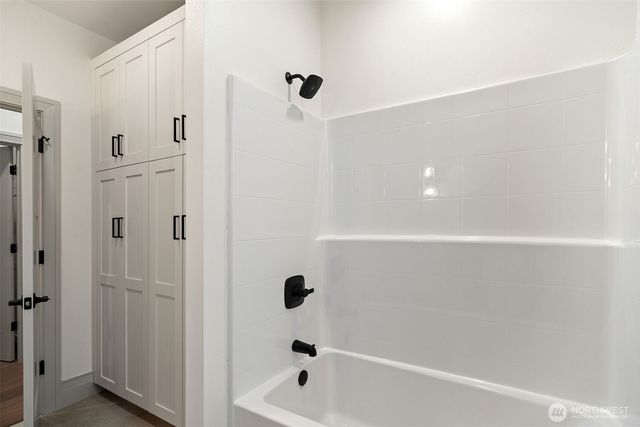 11 Dover Lane, Sequim, WA 98382