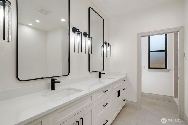 11 Dover Lane, Sequim, WA 98382