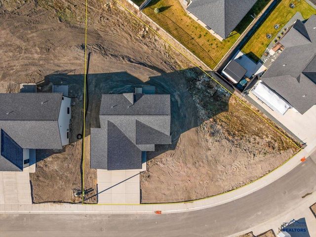 4805 PAPILLON DR, Rapid City, SD 57703