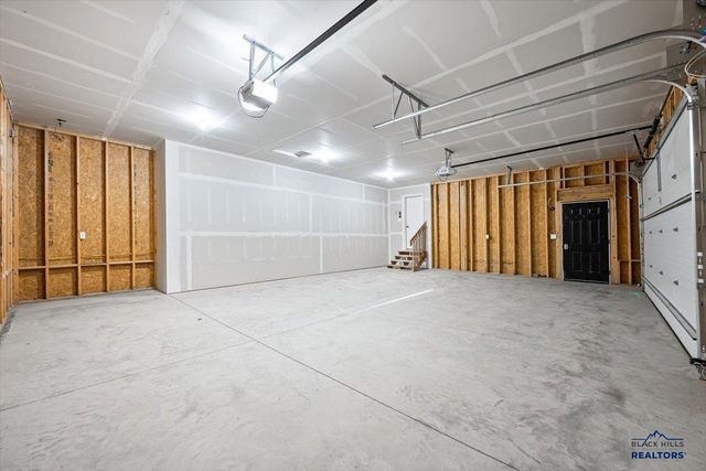 4805 PAPILLON DR, Rapid City, SD 57703