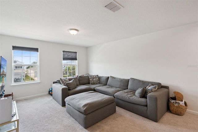 100 LAVENNA AVENUE, St Cloud, FL 34771