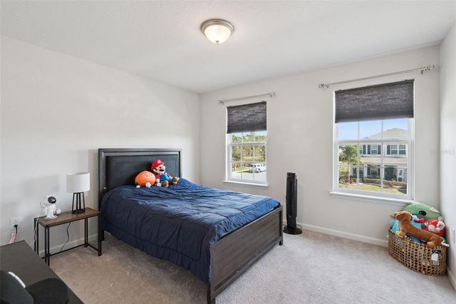 100 LAVENNA AVENUE, St Cloud, FL 34771