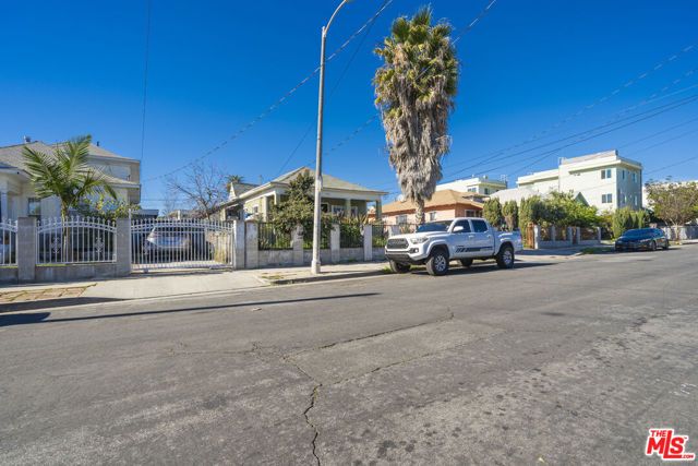 1145 S Kingsley Drive, Los Angeles, CA 90006