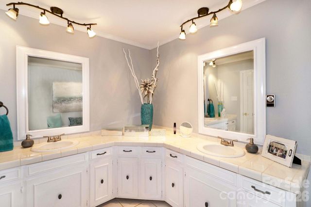 4723 Old Mountain Road, Stony Point, NC 28678