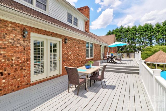 4723 Old Mountain Road, Stony Point, NC 28678
