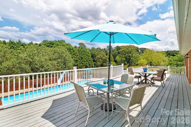 4723 Old Mountain Road, Stony Point, NC 28678