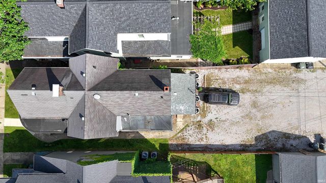 818 SE Riverside Drive, Evansville, IN 47713