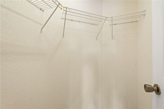 1430 26th Court SW, Vero Beach, FL 32962