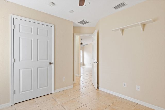 1430 26th Court SW, Vero Beach, FL 32962