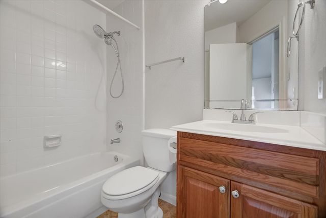 2606 Old Oak Lane, Kingwood, TX 77339