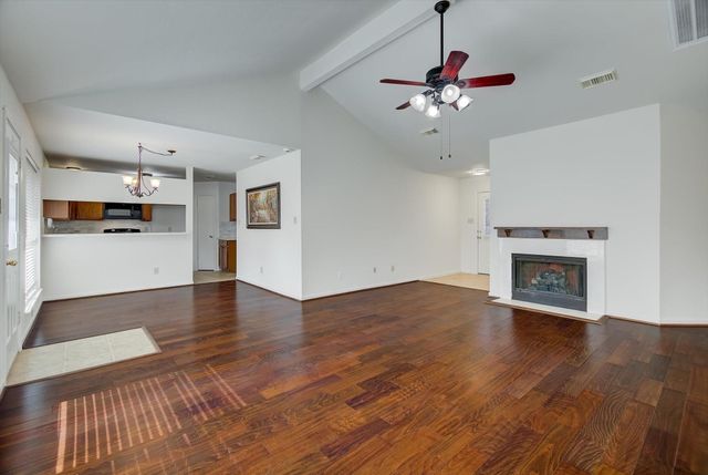 2606 Old Oak Lane, Kingwood, TX 77339