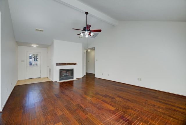 2606 Old Oak Lane, Kingwood, TX 77339