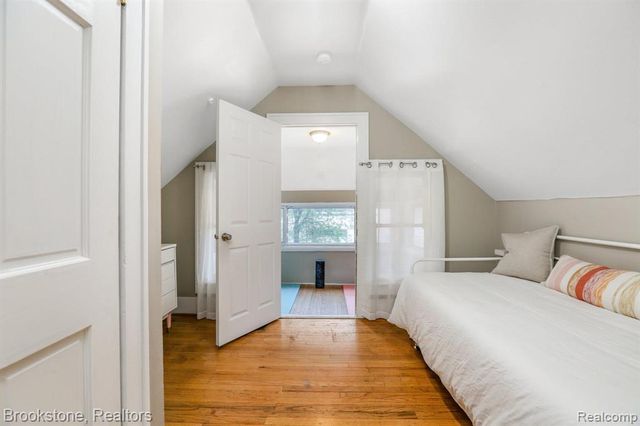 366 W Bennett Avenue, Ferndale, MI 48220