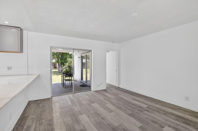 5804 NW 14th Street, Sunrise, FL 33313