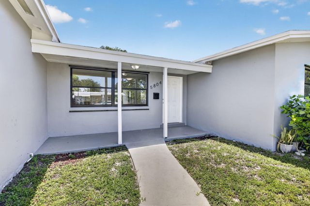 5804 NW 14th Street, Sunrise, FL 33313