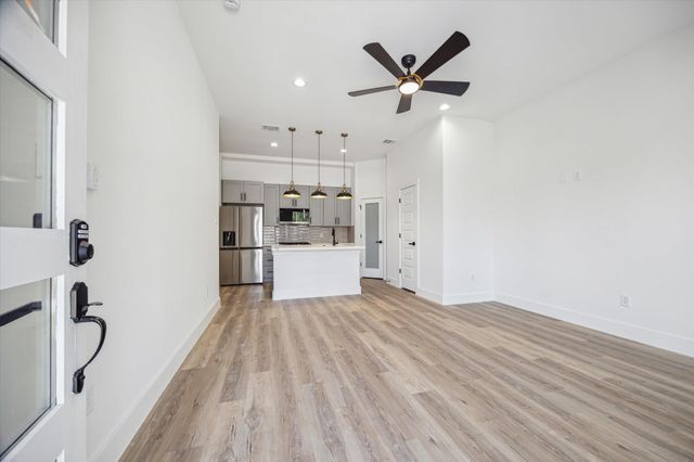 8412 Vera Lou Street, Houston, TX 77051