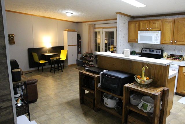 82 Adams Lane, Frankfort, KY 40601