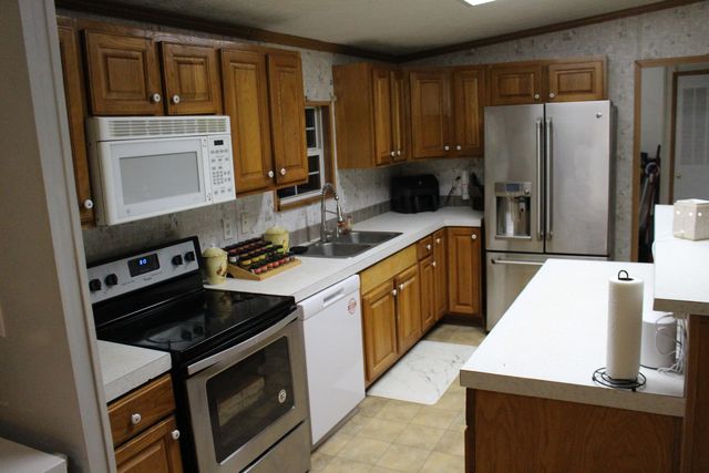 82 Adams Lane, Frankfort, KY 40601