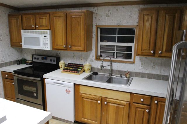 82 Adams Lane, Frankfort, KY 40601