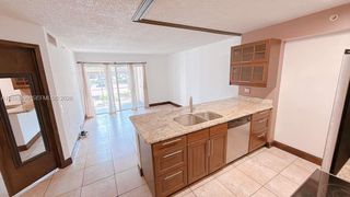 470 S Park Rd 7-104, Hollywood, FL 33021