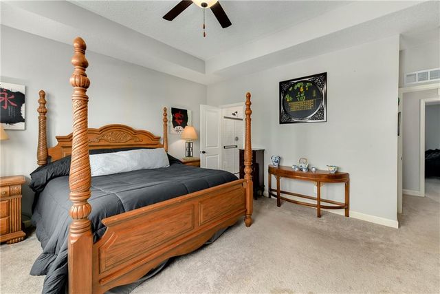 139 SE Briar Valley Lane, Blue Springs, MO 64064