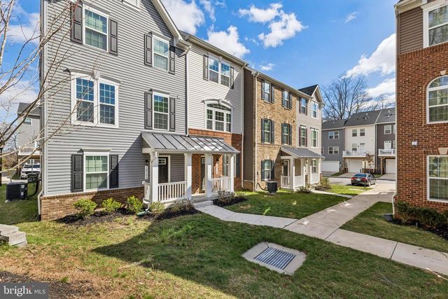 18304 REAPER HILL CT, Triangle, VA 22172