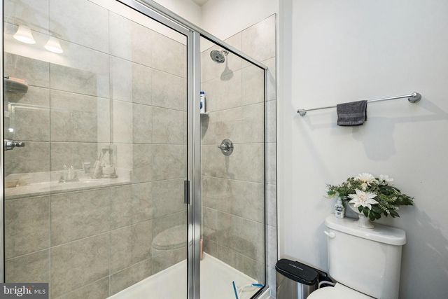 18304 REAPER HILL CT, Triangle, VA 22172