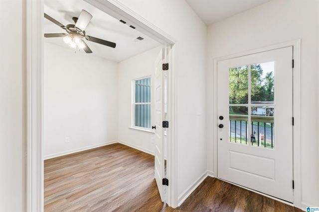 432 4TH PLACE, Pleasant Grove, AL 35127