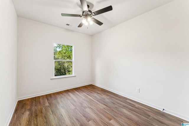 432 4TH PLACE, Pleasant Grove, AL 35127