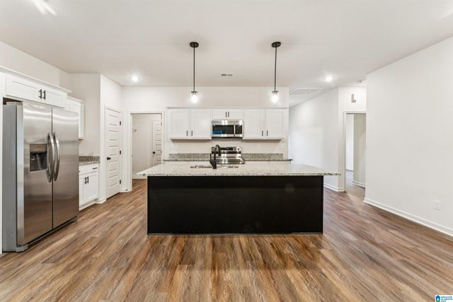 432 4TH PLACE, Pleasant Grove, AL 35127