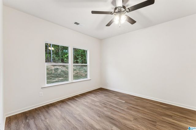 432 4TH PLACE, Pleasant Grove, AL 35127