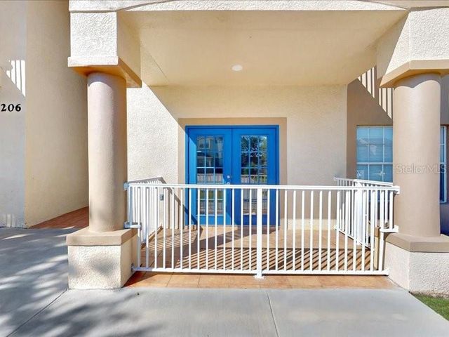 206 MAJORS LANE B, Kissimmee, FL 34743