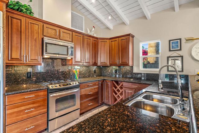 484 W Stevens Road, Palm Springs, CA 92262