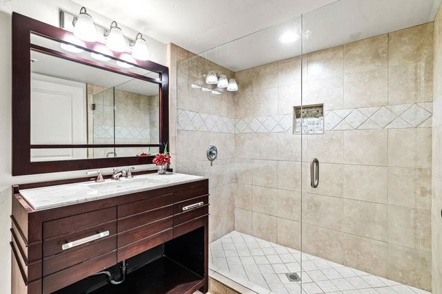 484 W Stevens Road, Palm Springs, CA 92262