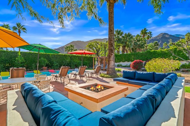 484 W Stevens Road, Palm Springs, CA 92262