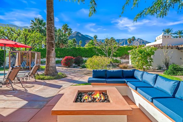 484 W Stevens Road, Palm Springs, CA 92262