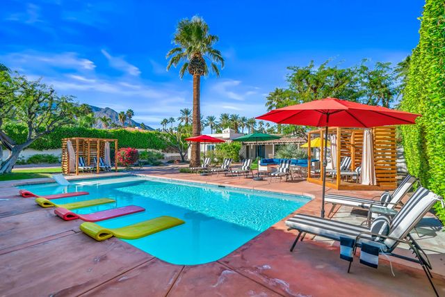 484 W Stevens Road, Palm Springs, CA 92262