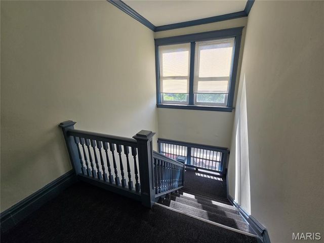 3670 Russell Boulevard, St Louis, MO 63110